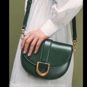 Charles & Keith Green Saddle Bag with detachable crossbody/shoulder strap.